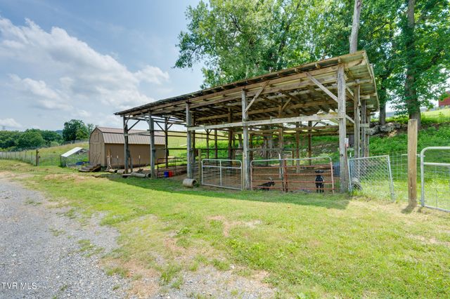 208 Buffalo Road, Bluff City, TN 37618