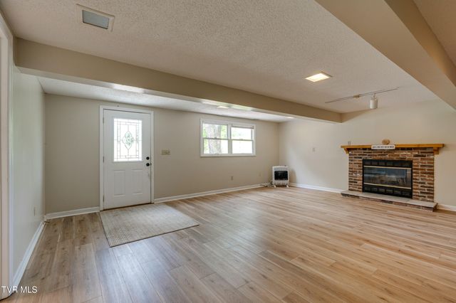 208 Buffalo Road, Bluff City, TN 37618