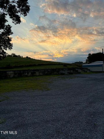 208 Buffalo Road, Bluff City, TN 37618