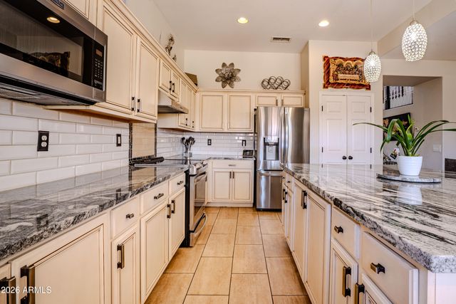 5137 W GRENADINE Road, Laveen, AZ 85339