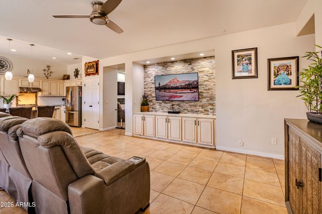 5137 W GRENADINE Road, Laveen, AZ 85339