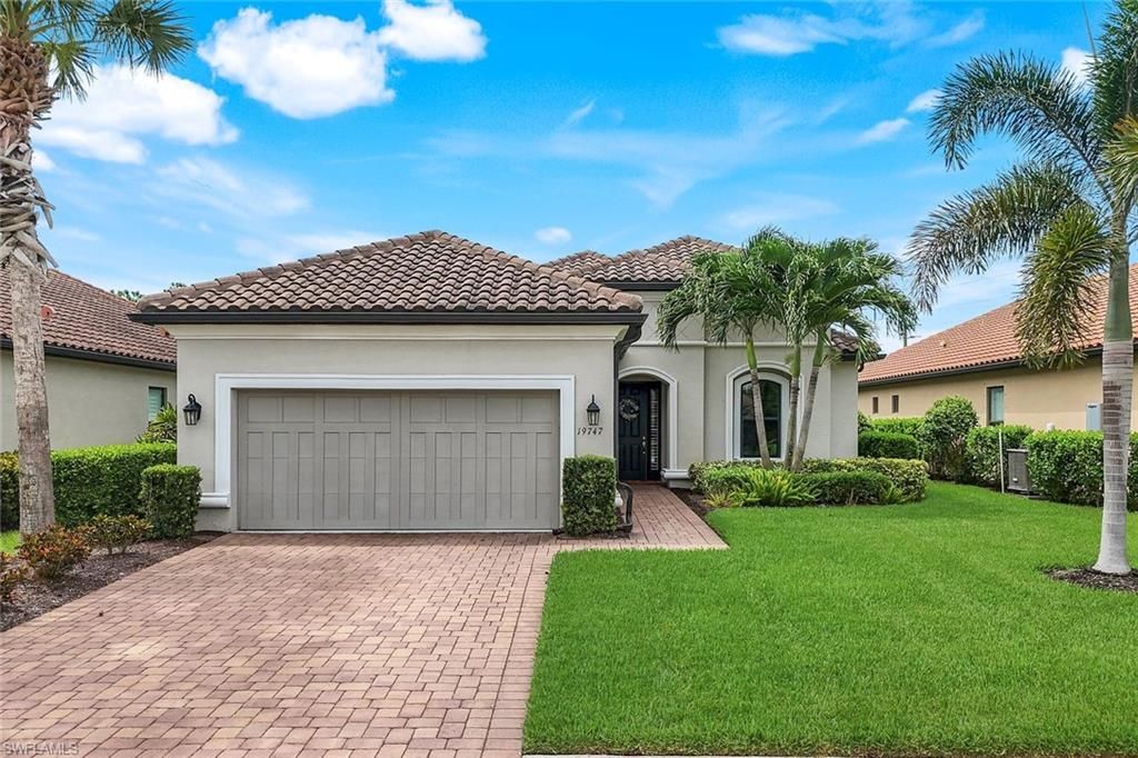 19747 Estero Pointe LN, Fort Myers, FL 33908