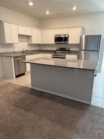 330 CADBERRY PLACE, St Cloud, FL 34771