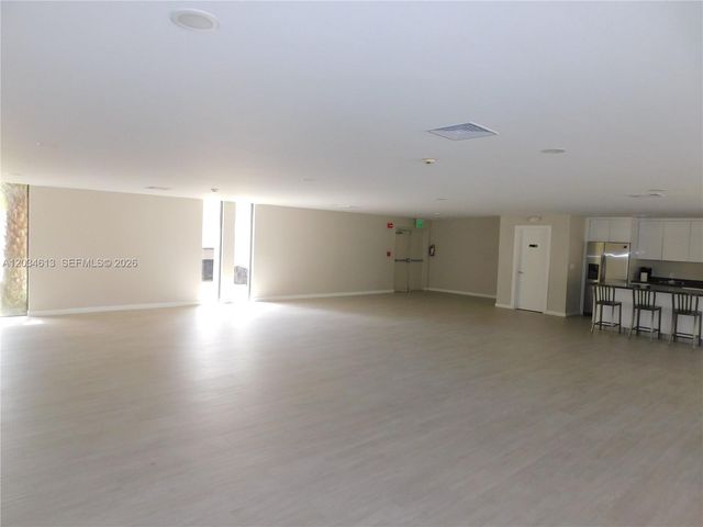 8025 SW 107th Avenue 321, Miami, FL 33173