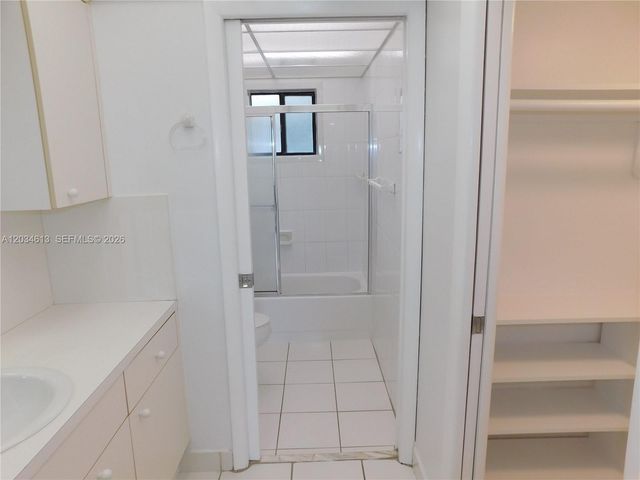 8025 SW 107th Avenue 321, Miami, FL 33173