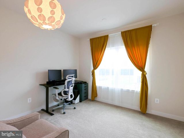 8123 PRIMROSE LN, Laurel, MD 20723