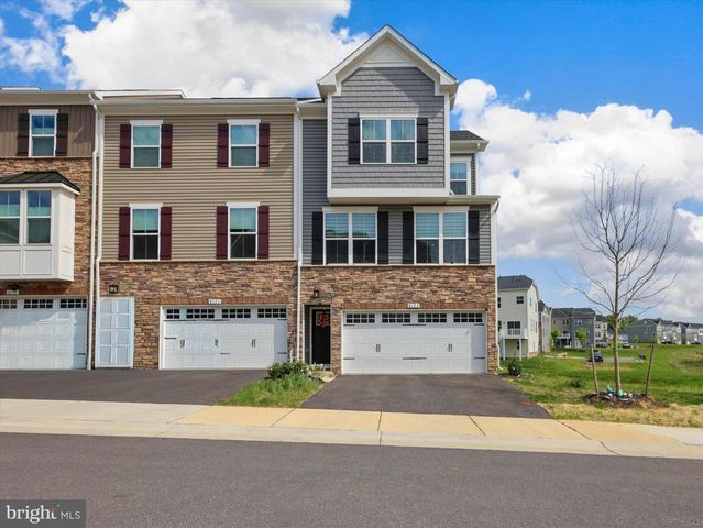 8123 PRIMROSE LN, Laurel, MD 20723