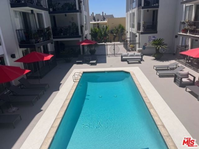 1351 N CRESCENT HEIGHTS 210, West Hollywood, CA 90046
