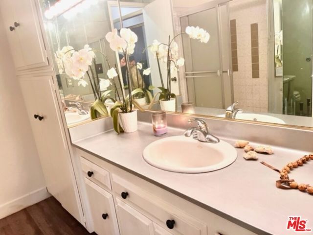 1351 N CRESCENT HEIGHTS 210, West Hollywood, CA 90046