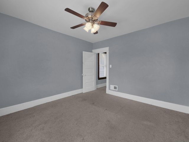166 E 42nd Street, Latonia, KY 41015