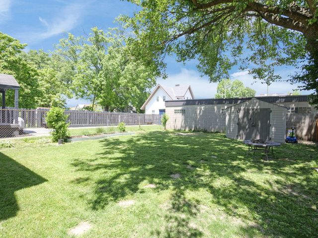 166 E 42nd Street, Latonia, KY 41015