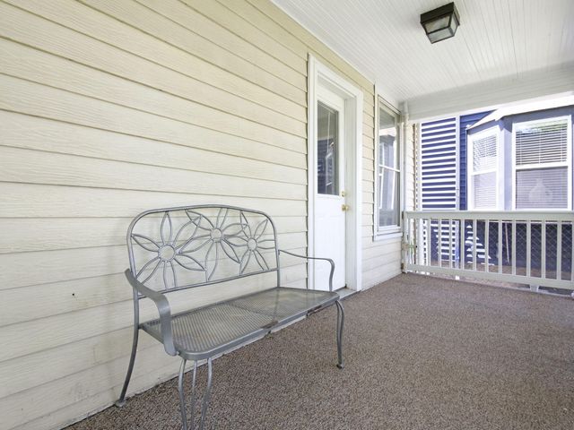 166 E 42nd Street, Latonia, KY 41015