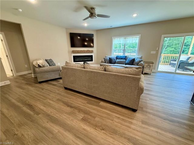 446 Bethesda Road, Lexington, NC 27295