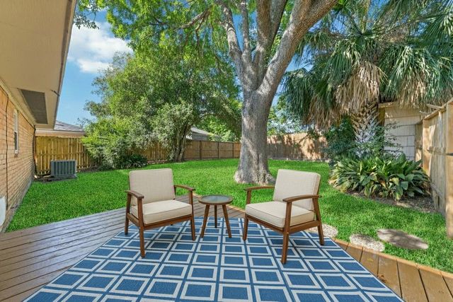 11426 Endicott Lane, Houston, TX 77035