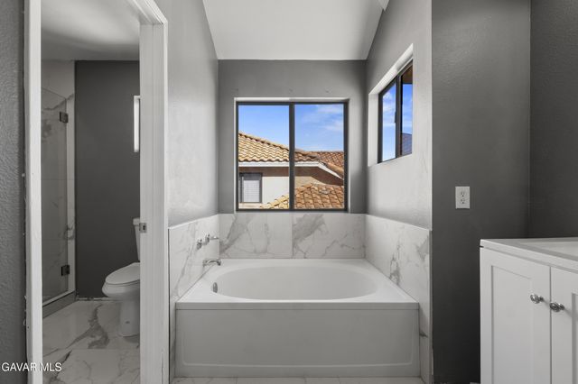 447 Magna Vista Court, Palmdale, CA 93551