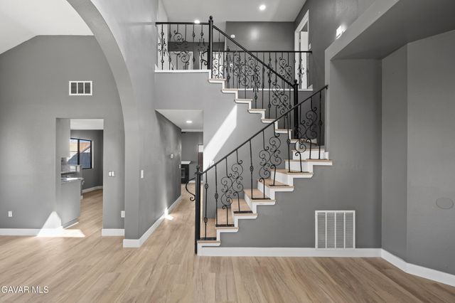 447 Magna Vista Court, Palmdale, CA 93551