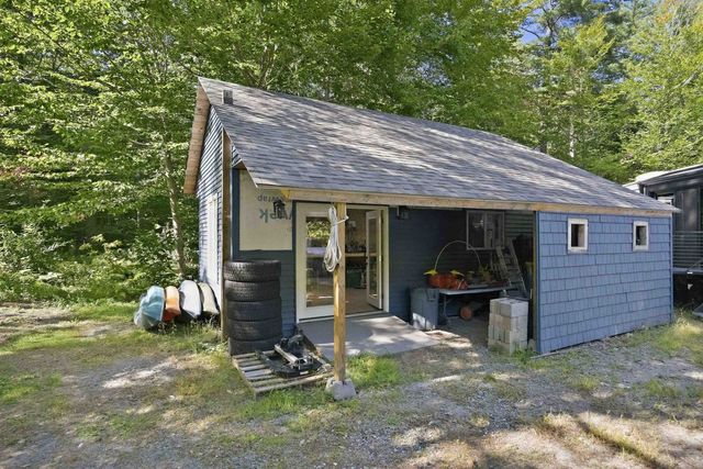 144 White Plains Road, Webster, NH 03303