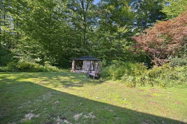 144 White Plains Road, Webster, NH 03303