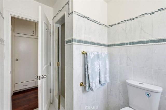 18149 Saticoy, Reseda, CA 91335