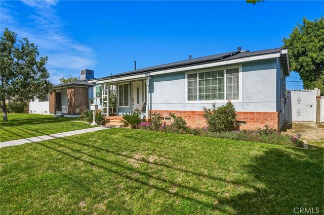 18149 Saticoy, Reseda, CA 91335