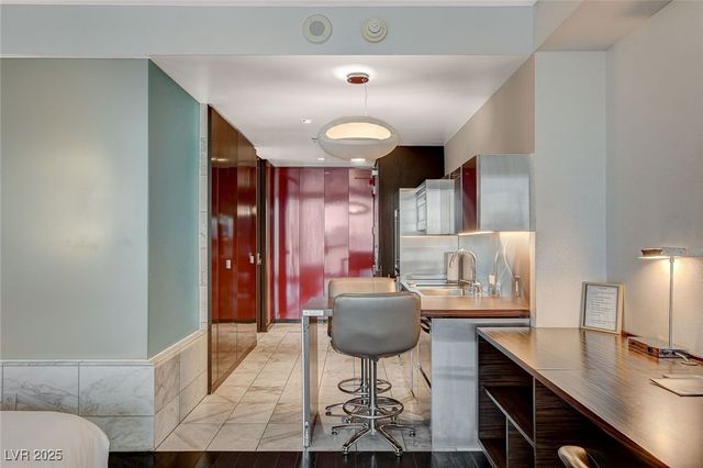 4381 West Flamingo Road 2204, Las Vegas, NV 89103