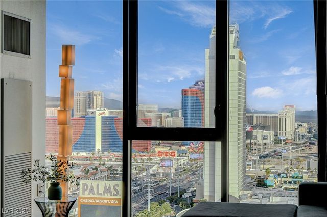 4381 West Flamingo Road 2204, Las Vegas, NV 89103