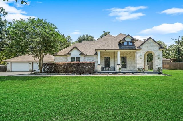 12300 Cedar Lane, Willis, TX 77378