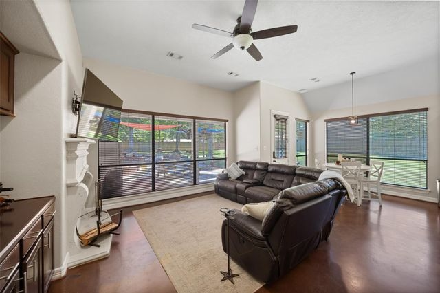 12300 Cedar Lane, Willis, TX 77378