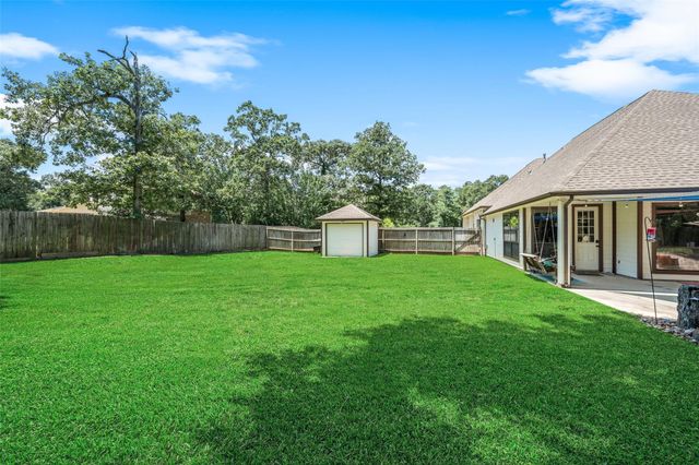 12300 Cedar Lane, Willis, TX 77378
