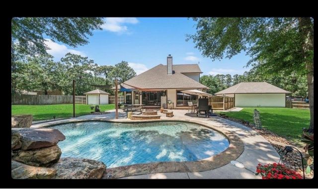 12300 Cedar Lane, Willis, TX 77378
