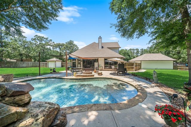 12300 Cedar Lane, Willis, TX 77378