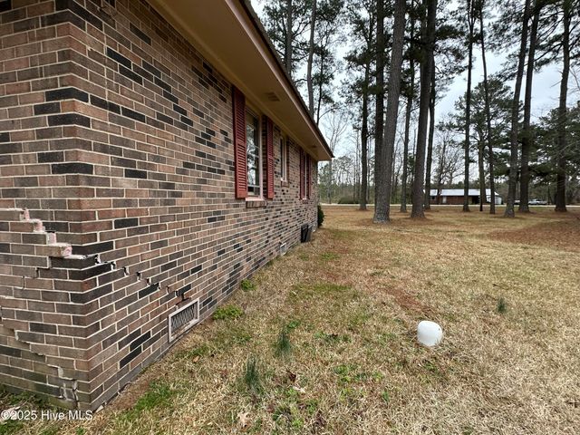 219 Old Us Highway 17, Windsor, NC 27983