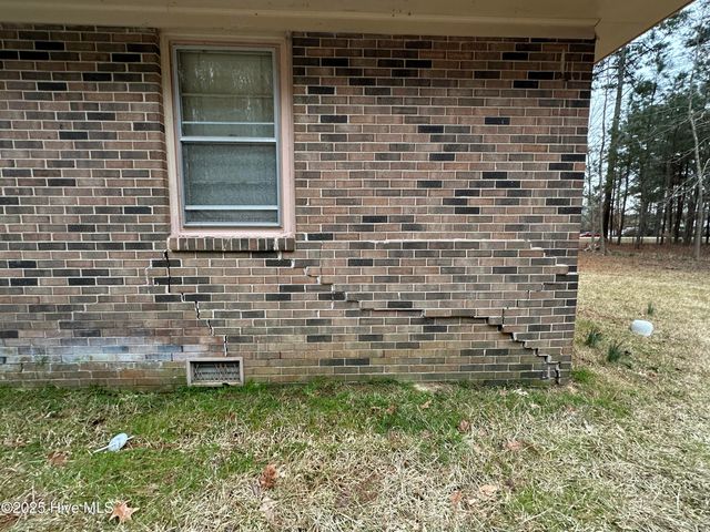 219 Old Us Highway 17, Windsor, NC 27983