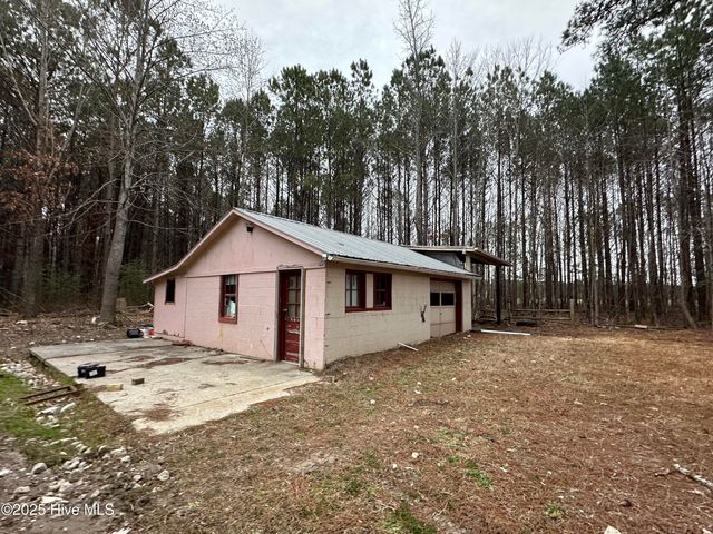 219 Old Us Highway 17, Windsor, NC 27983
