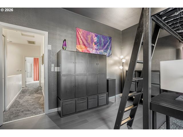 2408 MAIN St, Vancouver, WA 98660