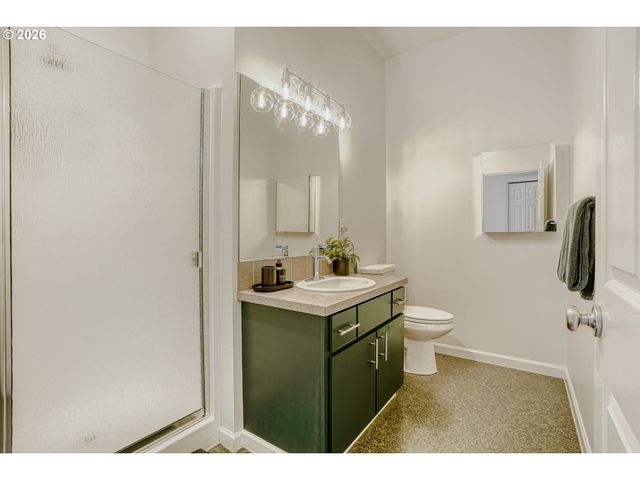 2408 MAIN St, Vancouver, WA 98660