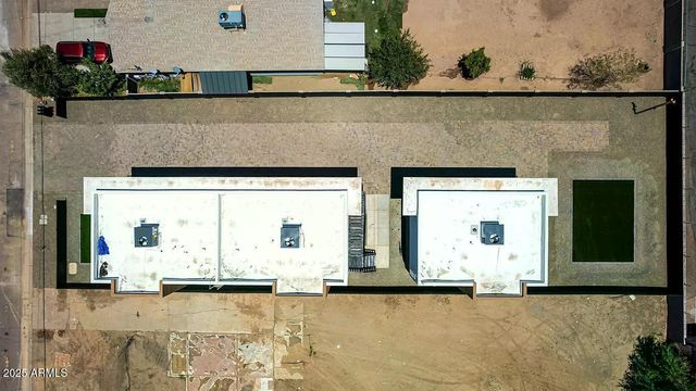 411 N 32ND Place, Phoenix, AZ 85008