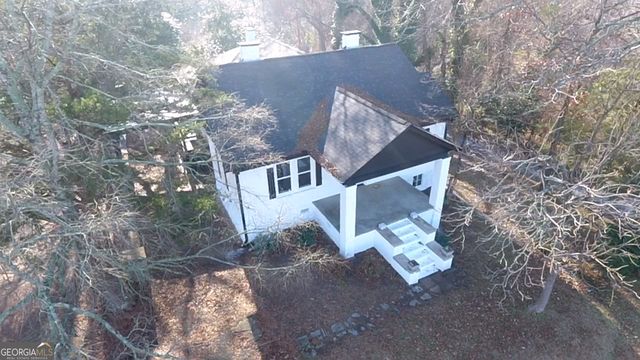 37 W Church Street, Elberton, GA 30635