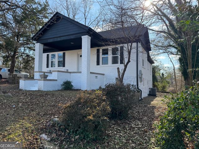 37 W Church Street, Elberton, GA 30635