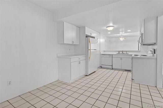 5611 Drake Hollow Drive, West Bloomfield, MI 48322