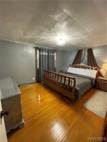 408 18th Street, Niagara Falls, NY 14303