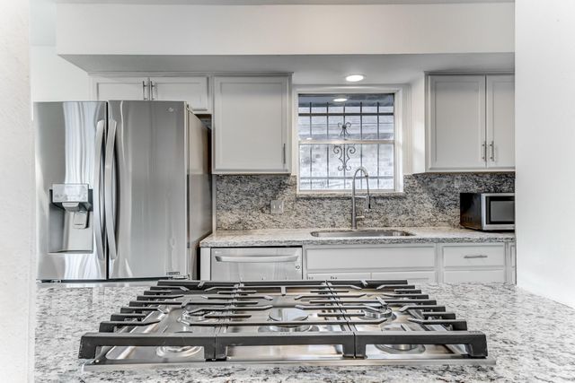 8446 Cabot Street, Houston, TX 77078