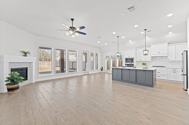 157 Stephens Ridge Lane, Montgomery, TX 77316