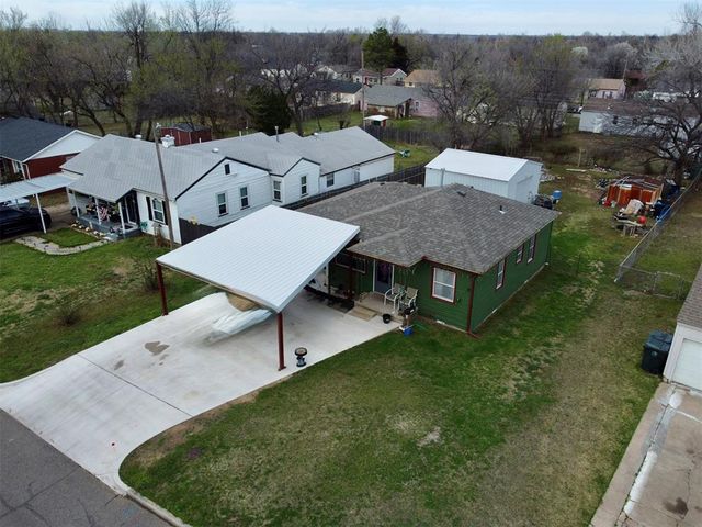 713 E PROCTOR Place, Midwest City, OK 73110