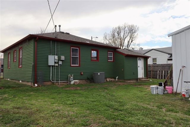 713 E PROCTOR Place, Midwest City, OK 73110