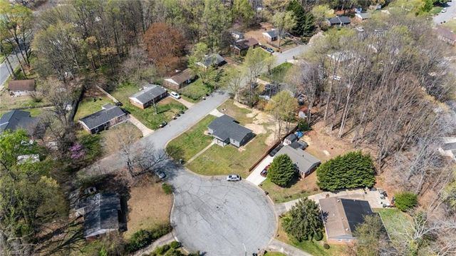 1 Godwin Court, Greensboro, NC 27405