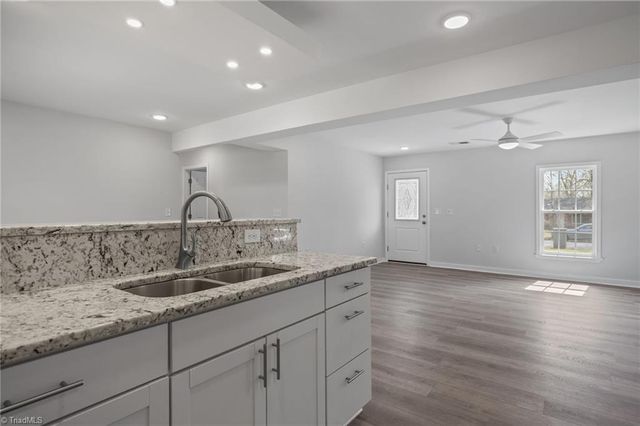 1 Godwin Court, Greensboro, NC 27405