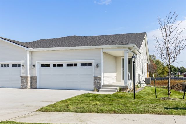 6537 NE 11th Court, Des Moines, IA 50313