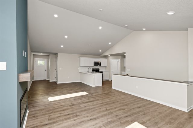 6537 NE 11th Court, Des Moines, IA 50313