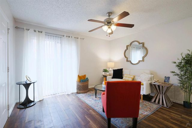 6808 S I-35 Frontage RD 111, Austin, TX 78745